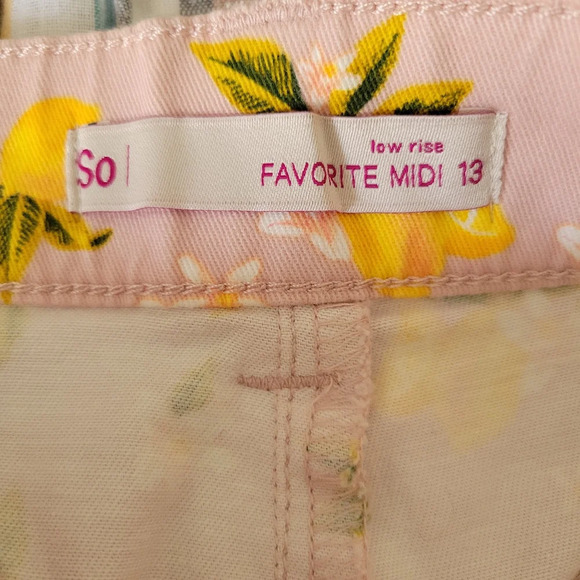 Cuffed Shorts with Lemon Print / Pink & Yellow / Juniors Size 13 - Picture 5 of 6